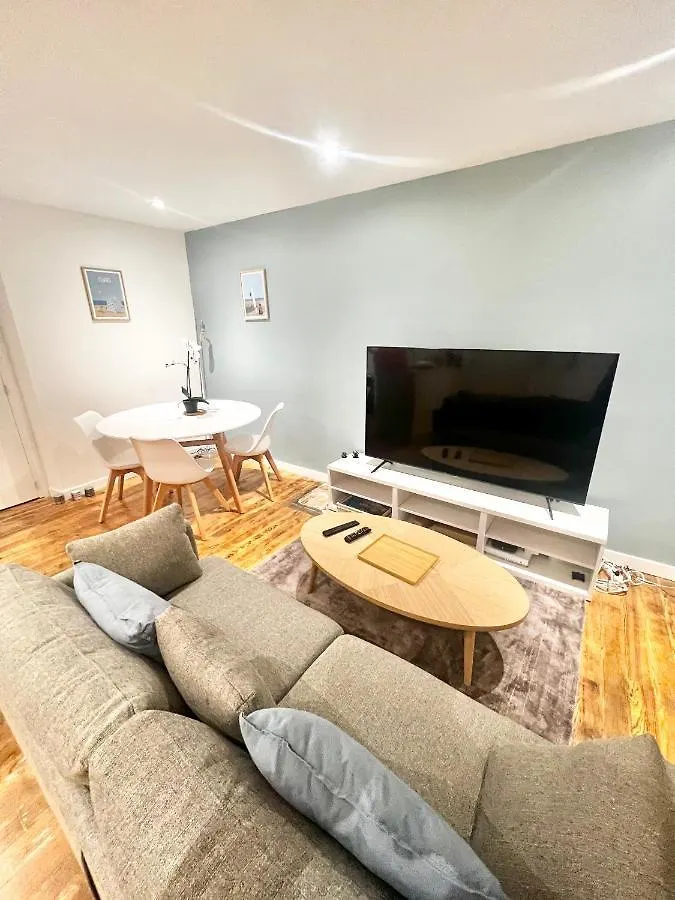 Appartements Meubles Brest Saint Marc 0*,