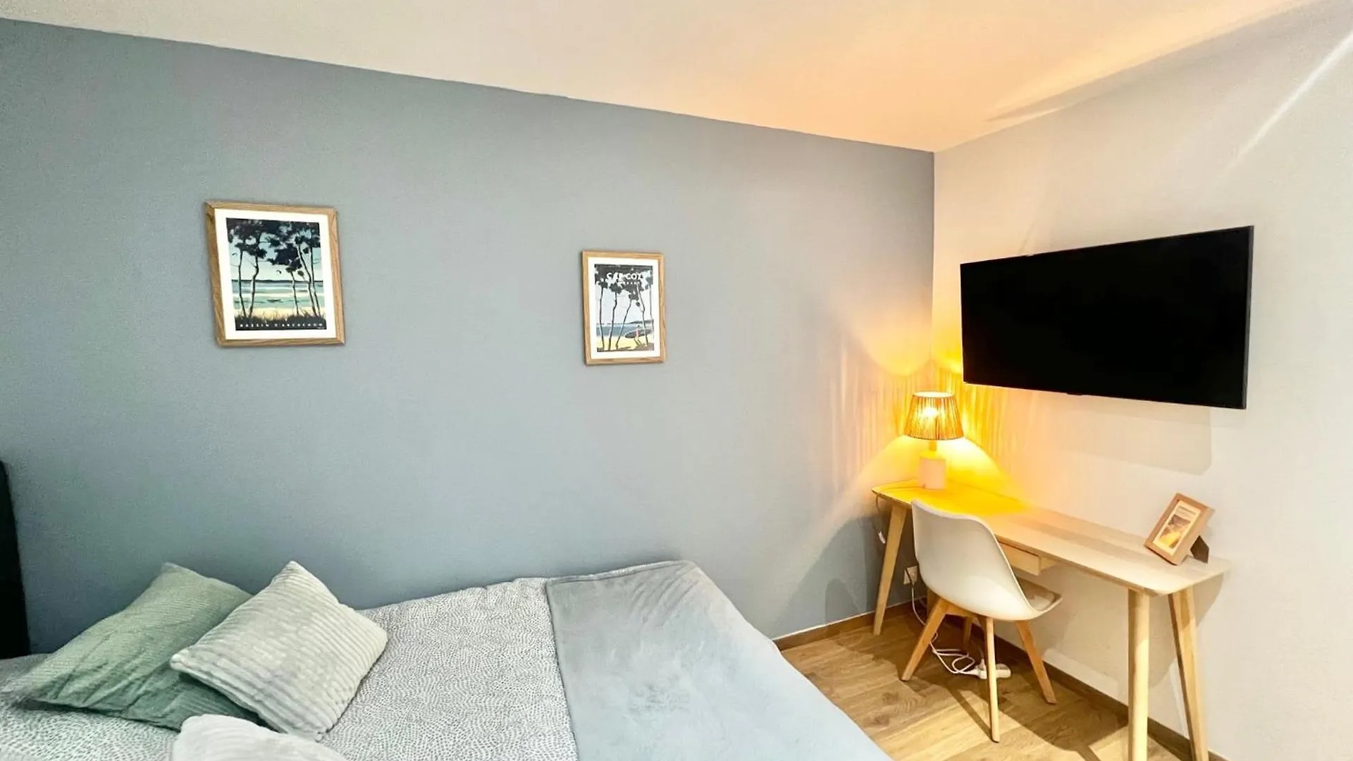 Апартаменты Appartements Meubles Brest Saint Marc